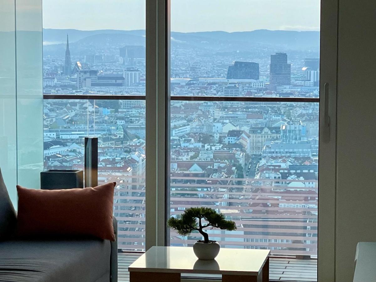 Triiiple Level 31 - Sonnenwohnen Apartment Mit Fantastischem Ausblick Und Parkplatz Wien Eksteriør billede