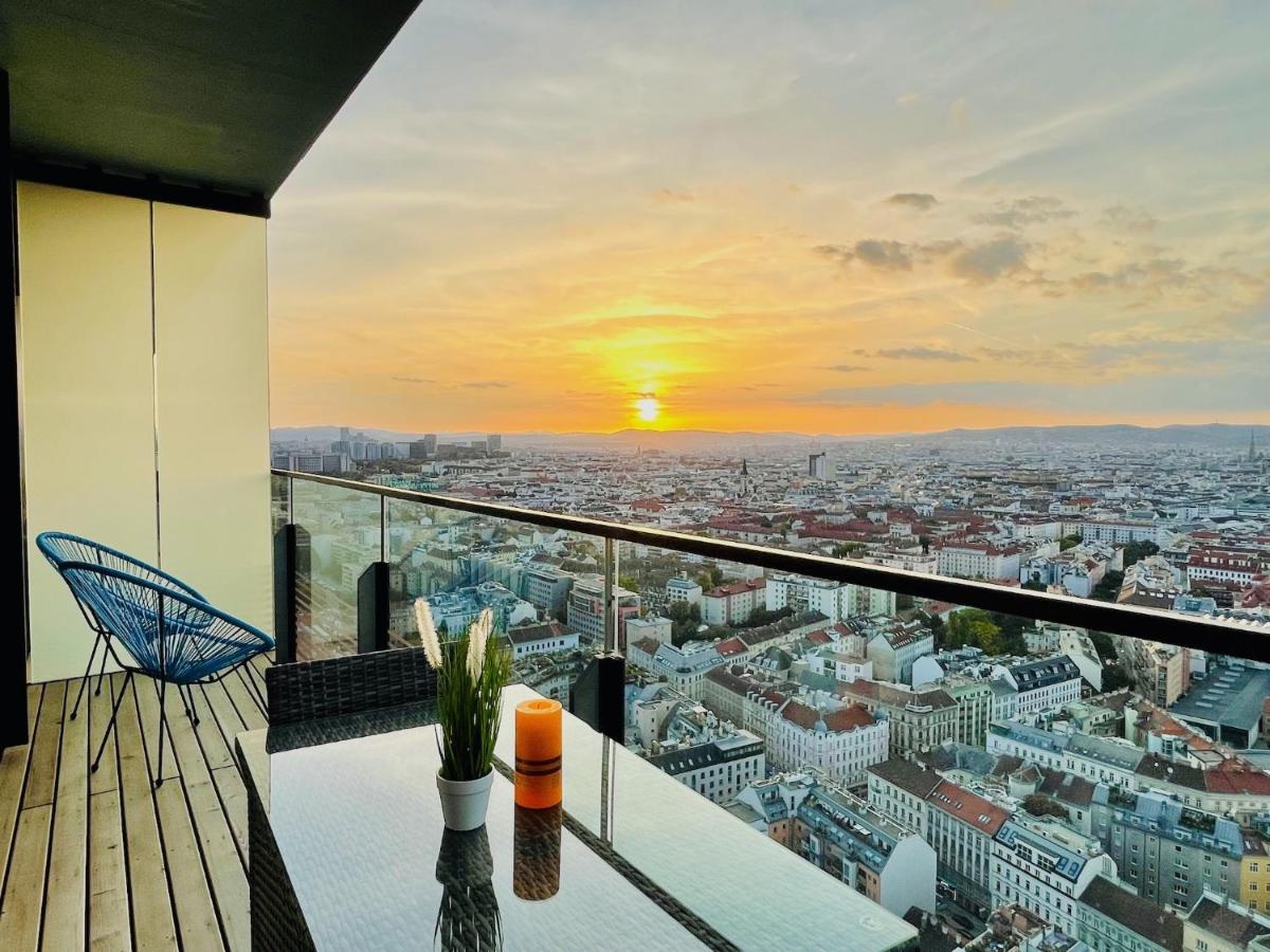 Triiiple Level 31 - Sonnenwohnen Apartment Mit Fantastischem Ausblick Und Parkplatz Wien Eksteriør billede