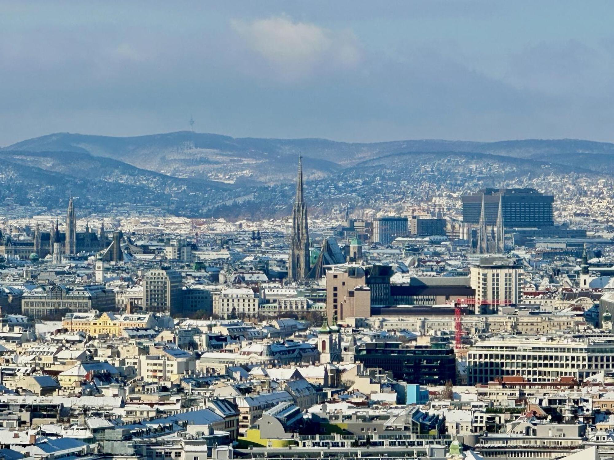 Triiiple Level 31 - Sonnenwohnen Apartment Mit Fantastischem Ausblick Und Parkplatz Wien Eksteriør billede