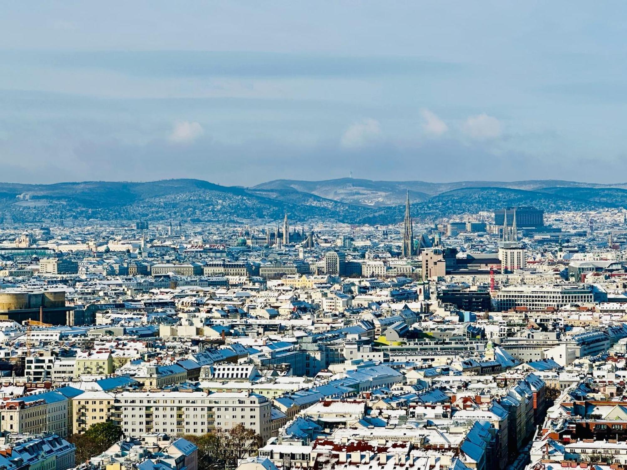 Triiiple Level 31 - Sonnenwohnen Apartment Mit Fantastischem Ausblick Und Parkplatz Wien Eksteriør billede